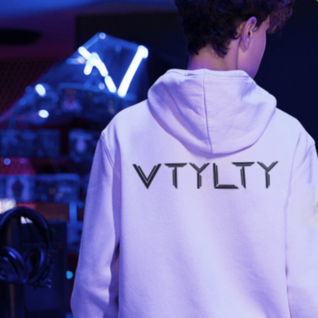 Essentials Hoodie - Men